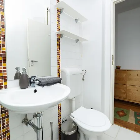 Colorapartments Bratianu44 Boulevard * Bükreş