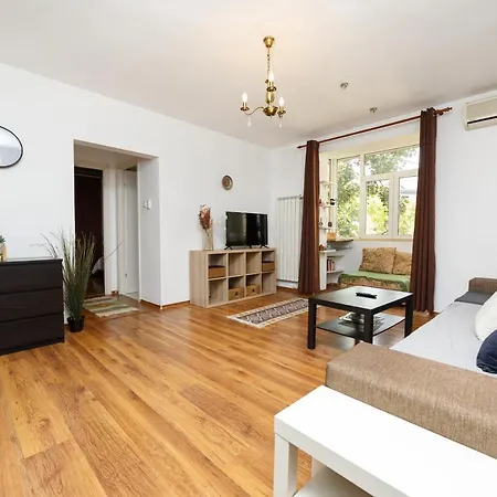 Colorapartments Bratianu44 Boulevard