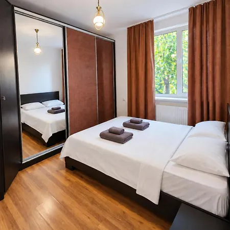 Colorapartments Bratianu44 Boulevard Apartment Bukarest