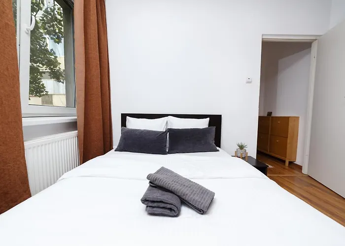 Colorapartments Bratianu44 Boulevard *