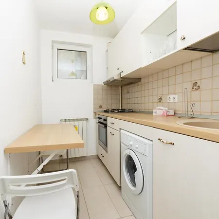 Colorapartments Bratianu44 Boulevard Apartment Bukarest